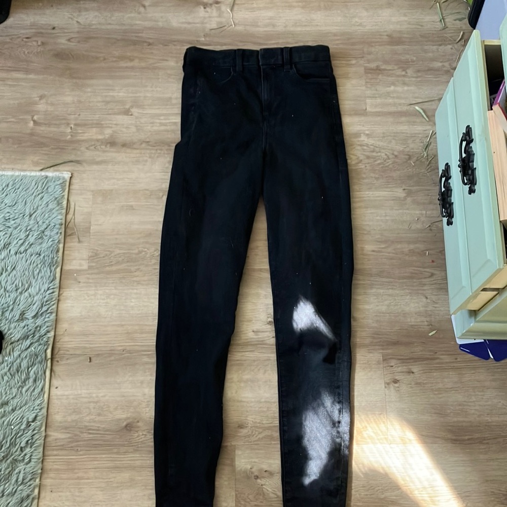 Stretchy black jeggings